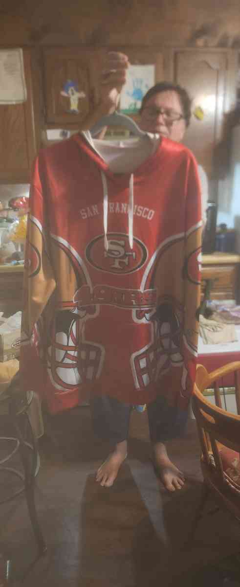SF hoodie brand new set in closet was 99 - Madison, Indiana - FleaMarketBay