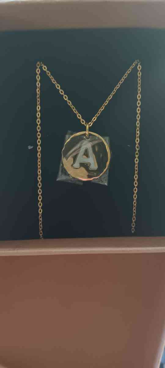 Women Jewelry - Tompkinsville, Kentucky - FleaMarketBay