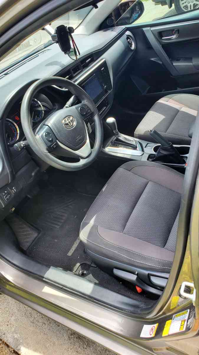 2017 Toyota Corolla - San Jose, California - FleaMarketBay