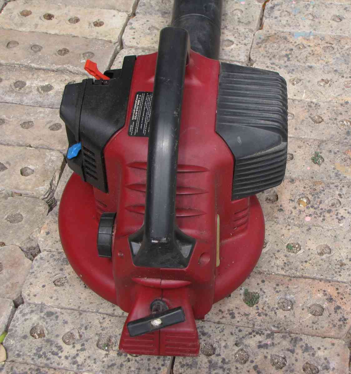 POULAN pro blower and vacuum - San Antonio, Texas