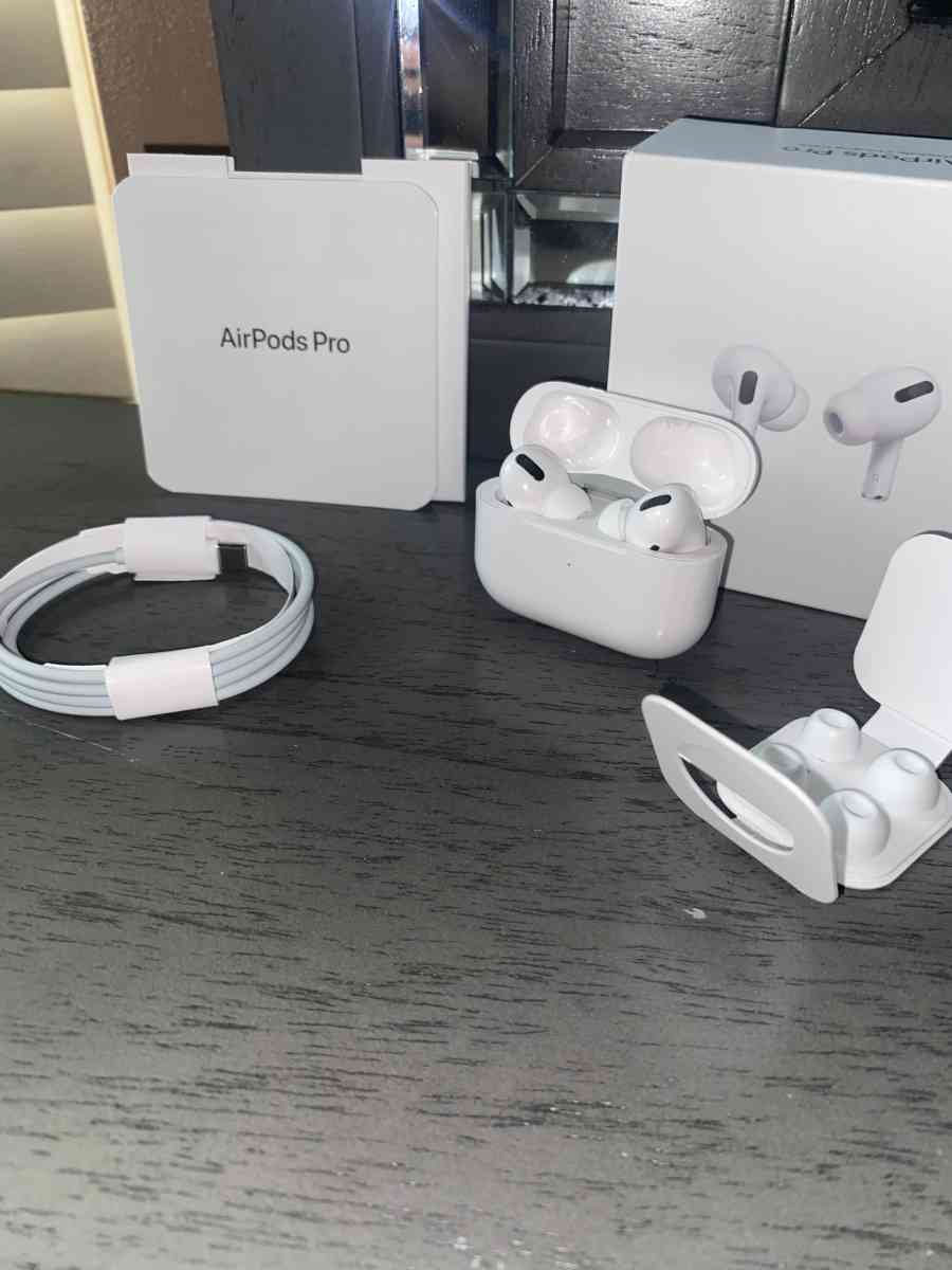 AirPod pros 3rd generation - Riverdale, Georgia - FleaMarketBay
