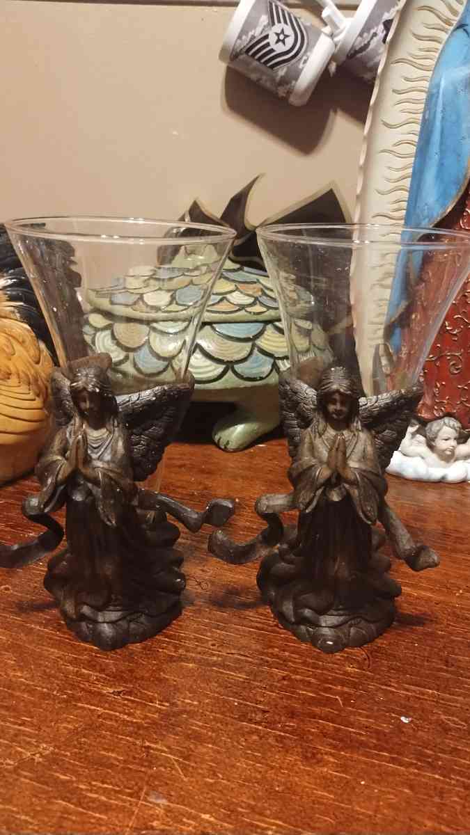 2 pair Angel with beautiful shape glass holders