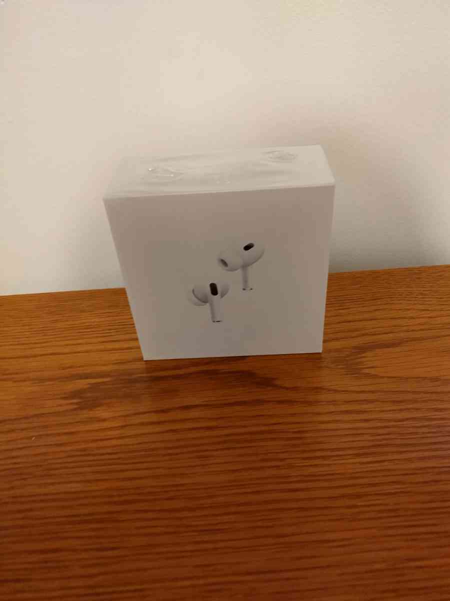 earpods apples - Alma, Arkansas - FleaMarketBay