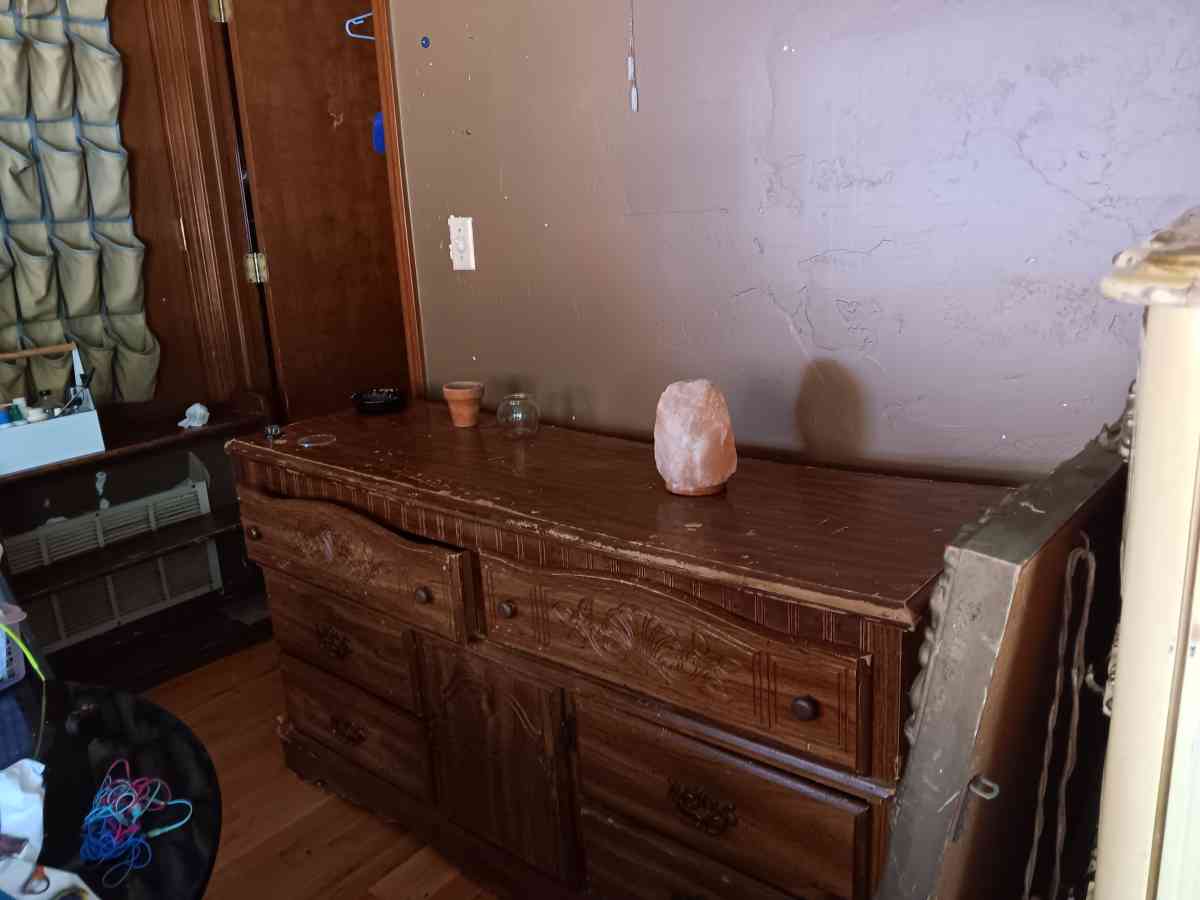 ESTATE SALE - Bristow, Oklahoma - FleaMarketBay