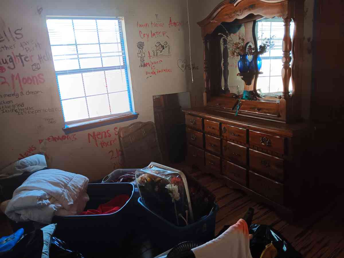 ESTATE SALE - Bristow, Oklahoma - FleaMarketBay