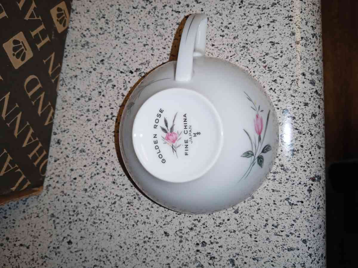 China set - Kokomo, Indiana - FleaMarketBay