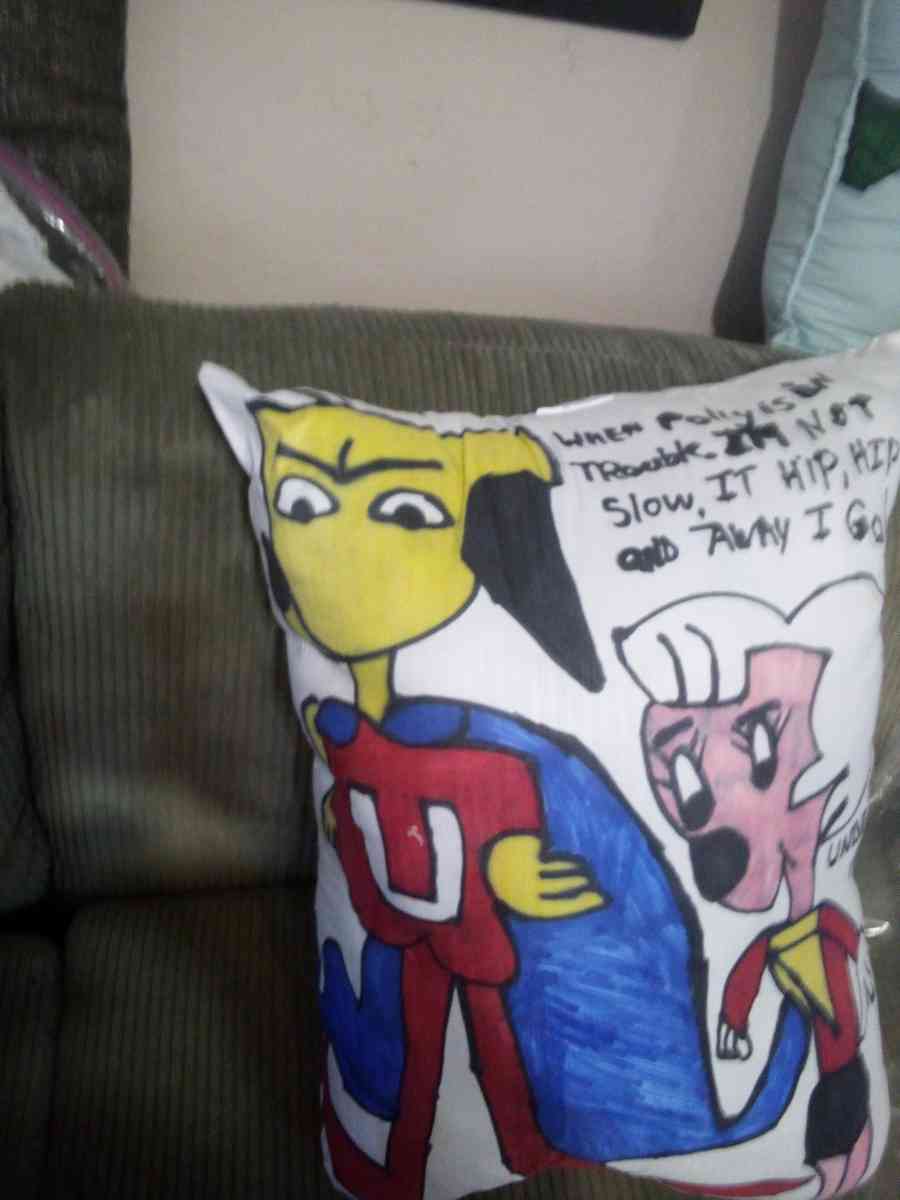 creative cartoons pillows - Saint Louis, Missouri - FleaMarketBay