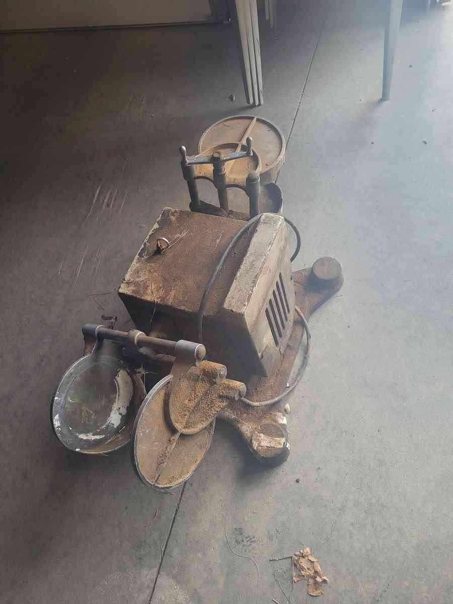 paint shaker - Brooklyn, Iowa - FleaMarketBay