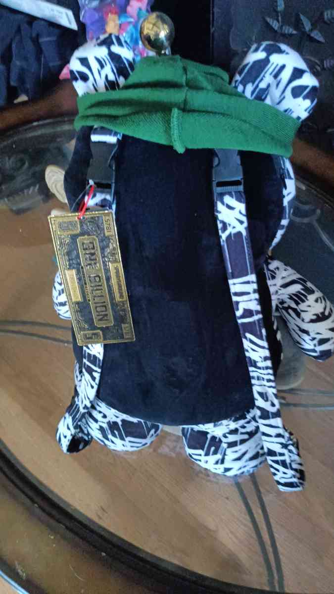limited edition supreme spray ground bear - Adelanto, California - FleaMarketBay