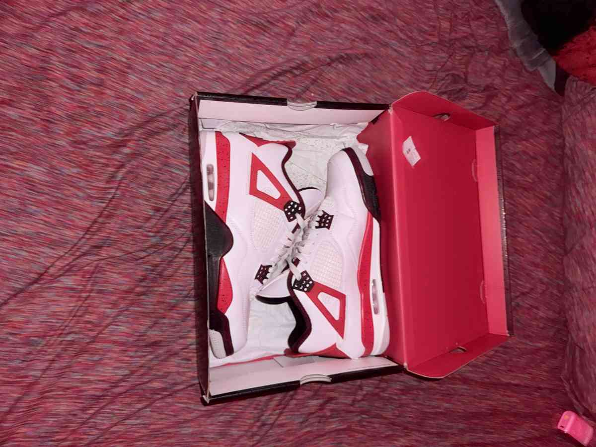 Jordan 4s red cement - Wapakoneta, Ohio