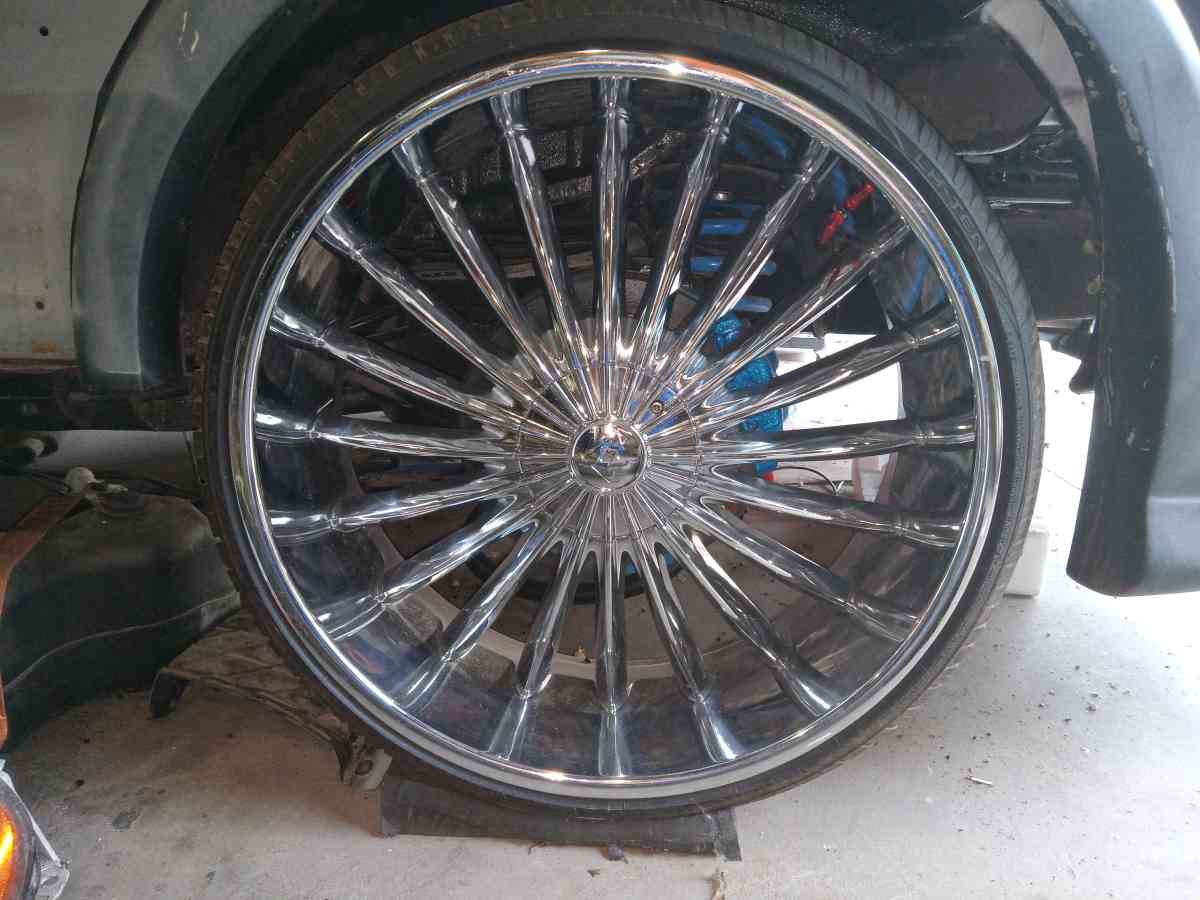 NEW 28 inch RIMS TIRES - Sandusky, Ohio - FleaMarketBay
