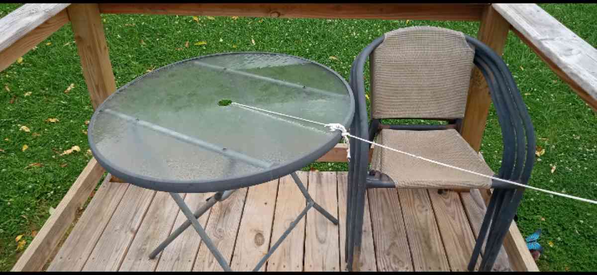 Grass table - Maryville, Tennessee