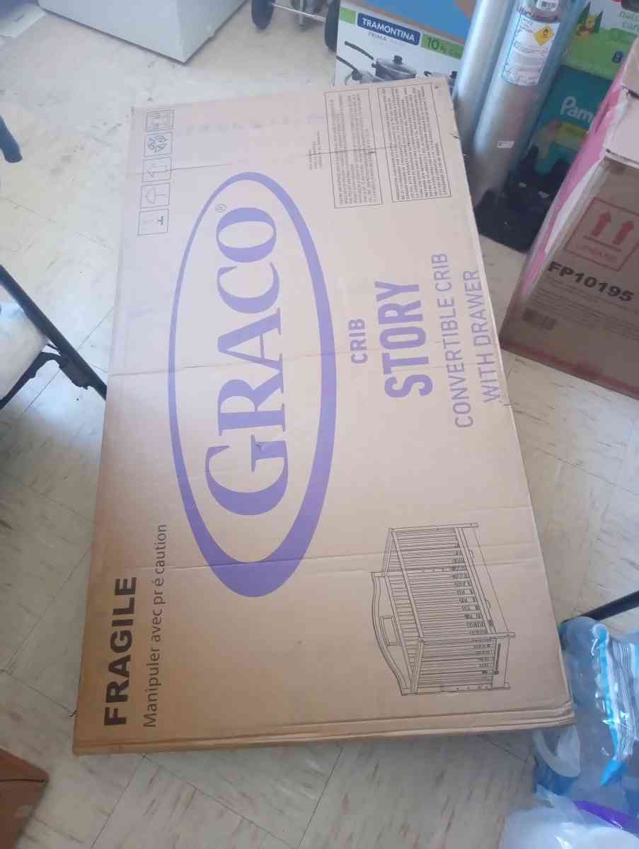 baby crib - Albany, New York - FleaMarketBay