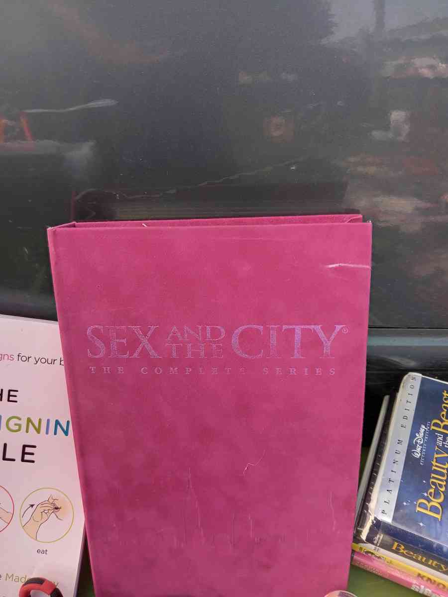 DVD set an book - Hardin, Kentucky