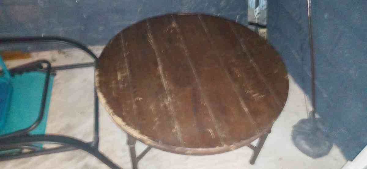 coffee table - Huntsville, Alabama - FleaMarketBay