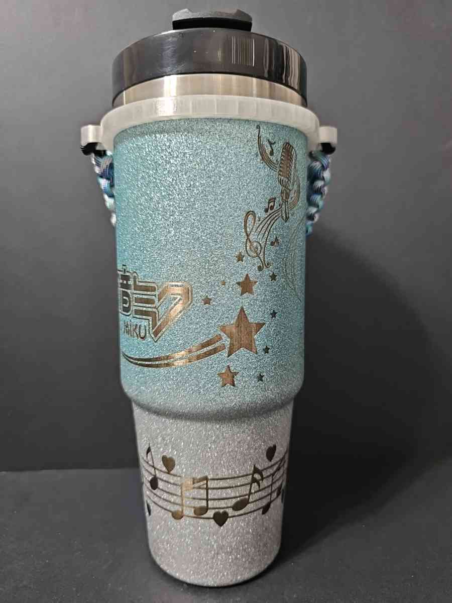 30oz Laser Engraved Insulated Tumbler Hatsune Miku - Las Vegas, Nevada - FleaMarketBay