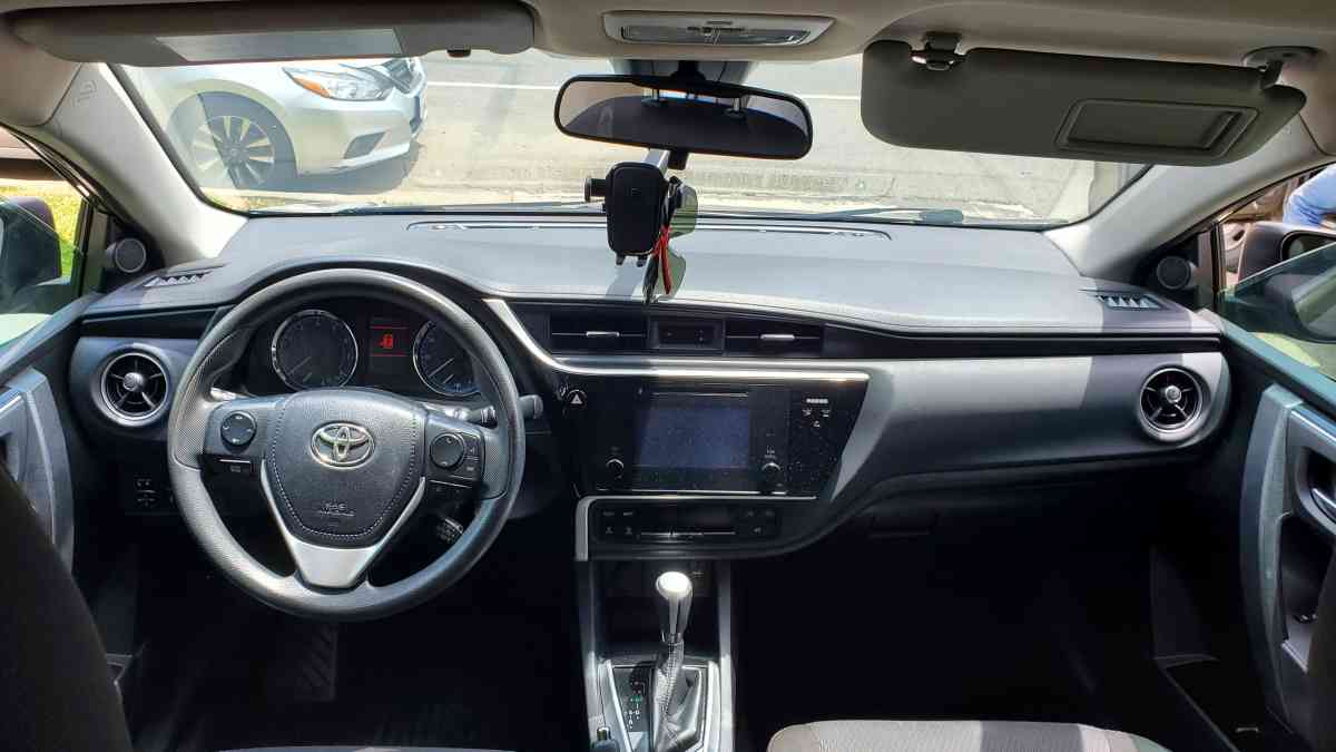 2017 Toyota Corolla - San Jose, California - FleaMarketBay