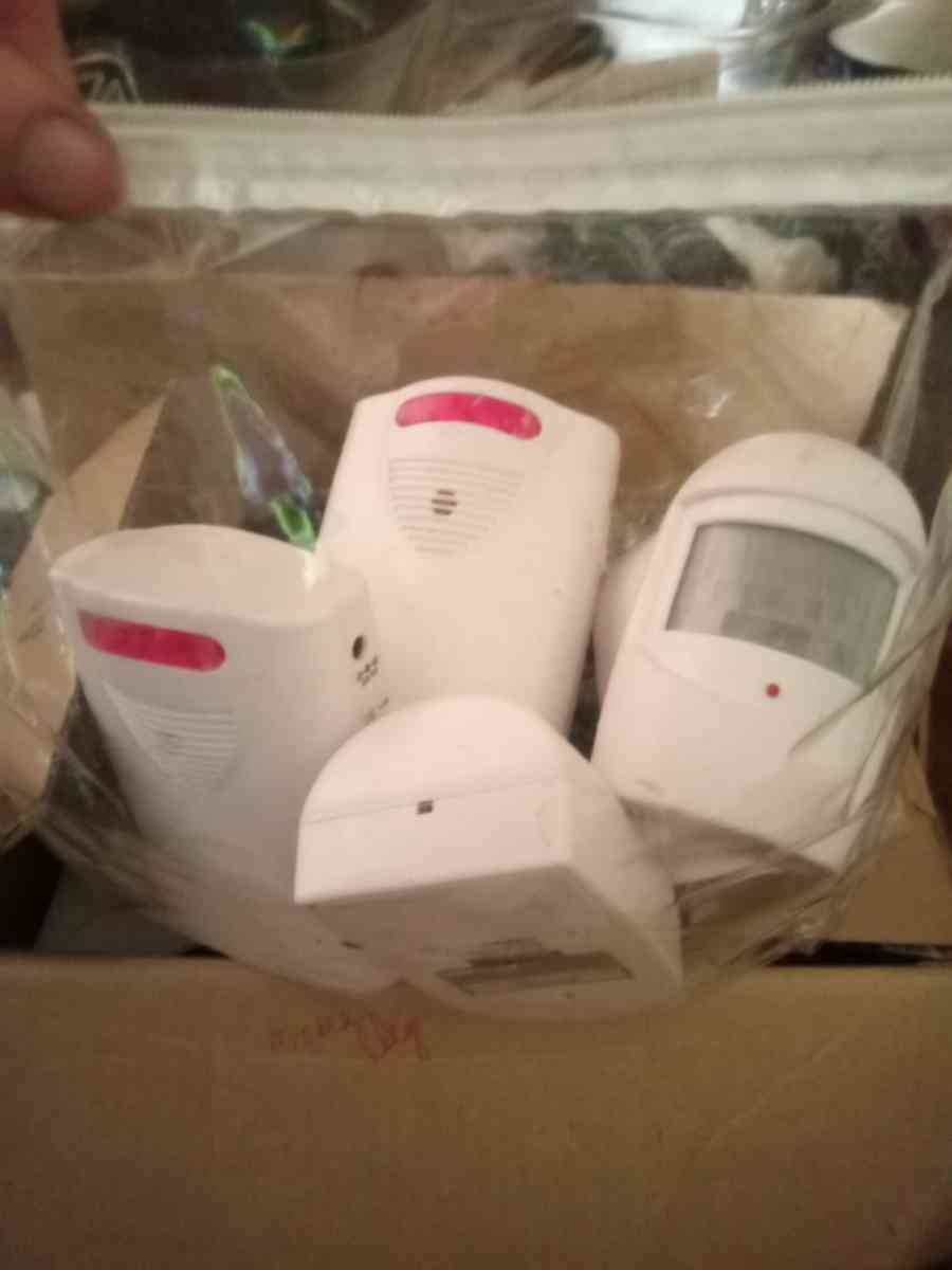 motion lights for security 4 pack and Alarms for property 4 - Andover, Ohio