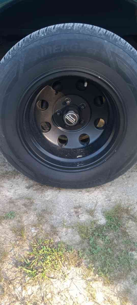 15 x 10 inch American racing rims - Summertown, Tennessee - FleaMarketBay