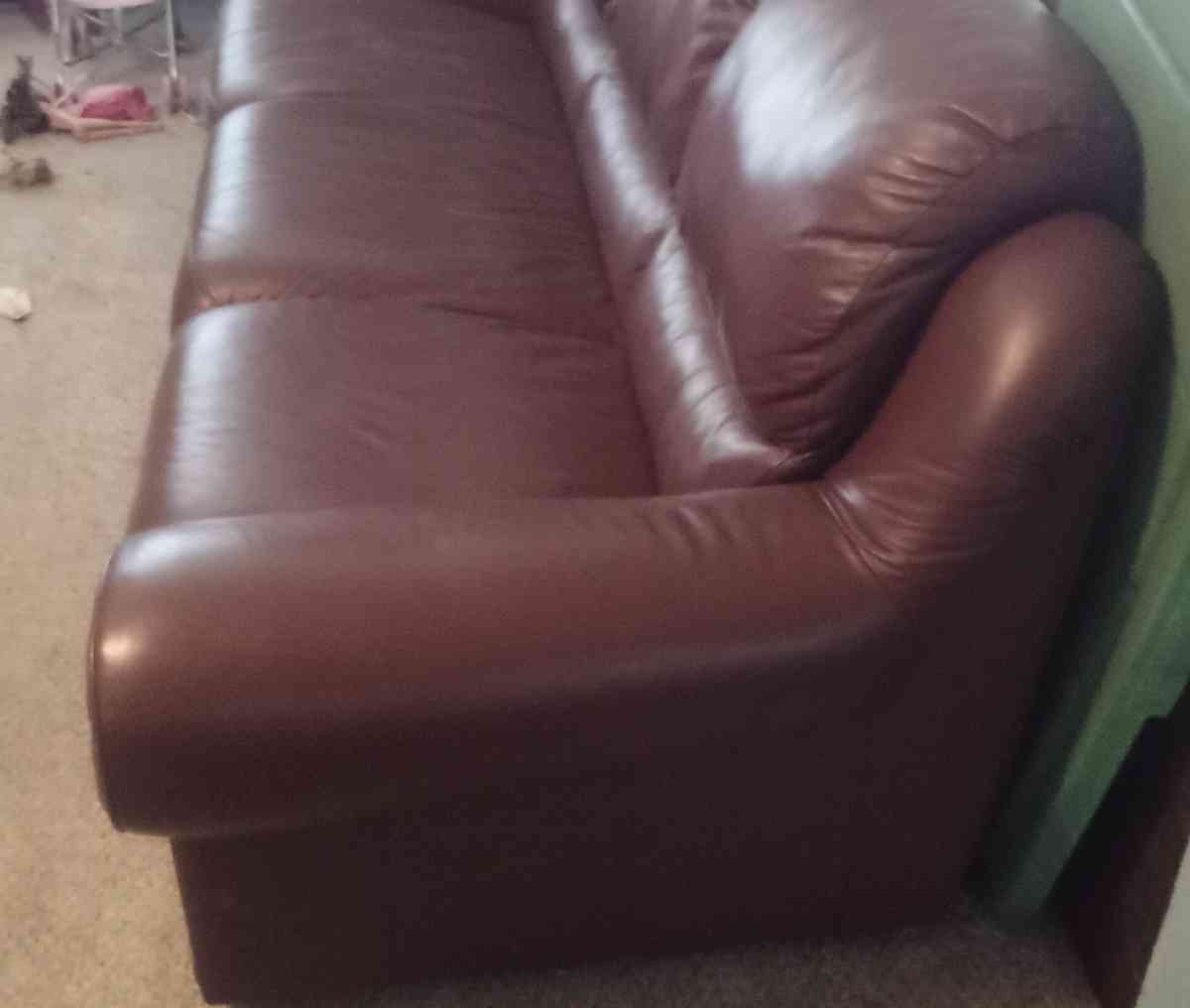 Leather Couch and Loveseat - Gaston, North Carolina - FleaMarketBay
