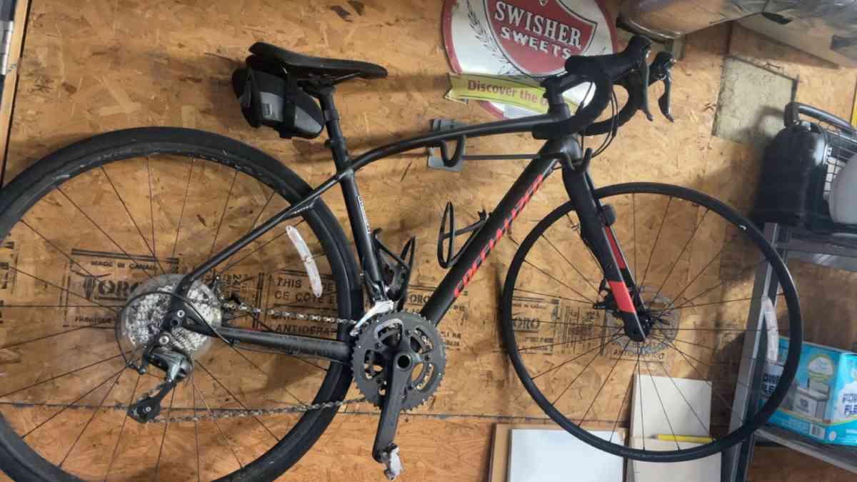 22 inch specialized - Scranton, Pennsylvania