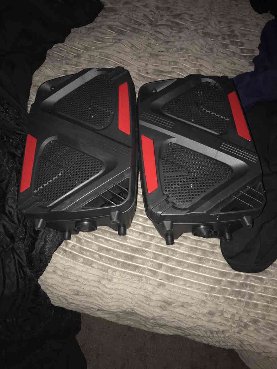 speakers - Egg Harbor Township, New Jersey - FleaMarketBay