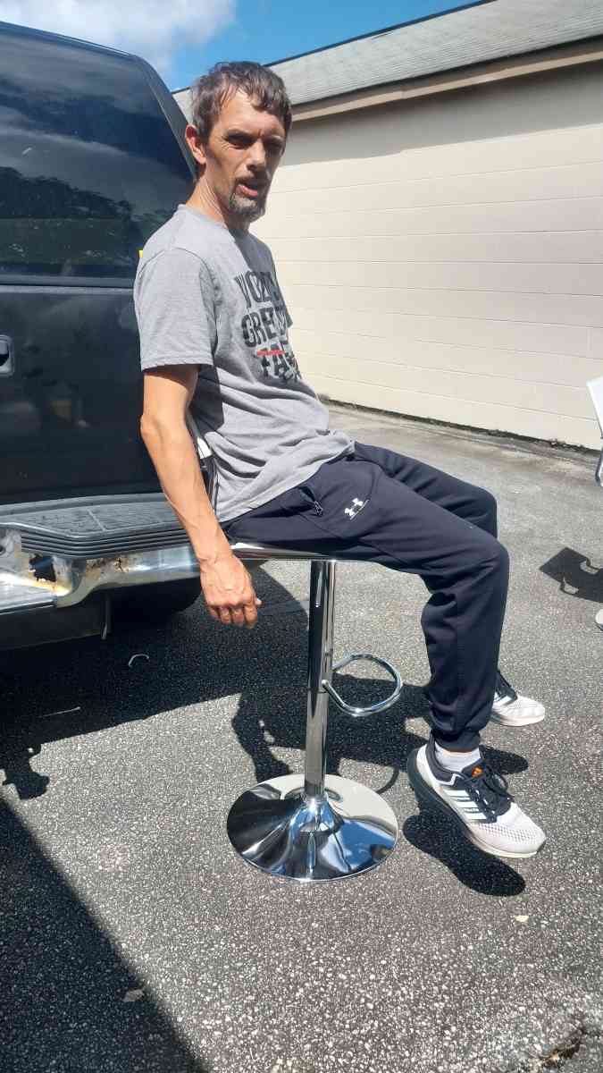 Adjustable White Leather Bar Stools - Easley, South Carolina - FleaMarketBay