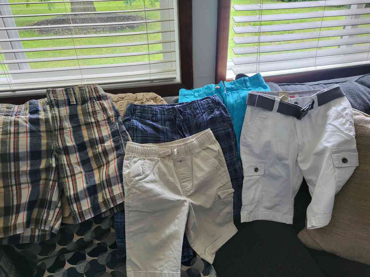 summer shorts - Coloma, Michigan - FleaMarketBay