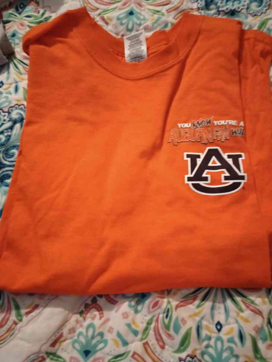 4 Alabama shirts - Griffin, Georgia - FleaMarketBay