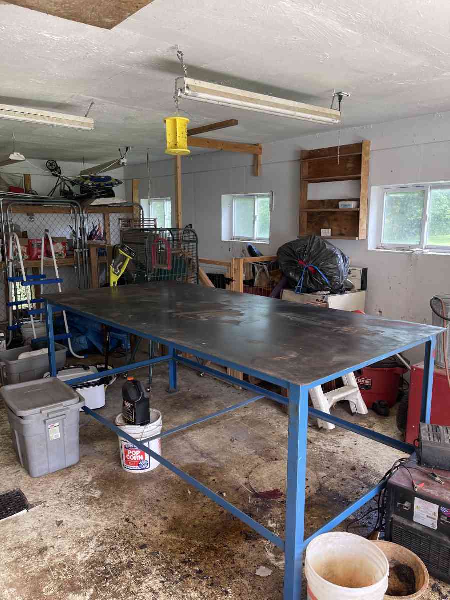 Large Wielding Table - Medina, Ohio - FleaMarketBay