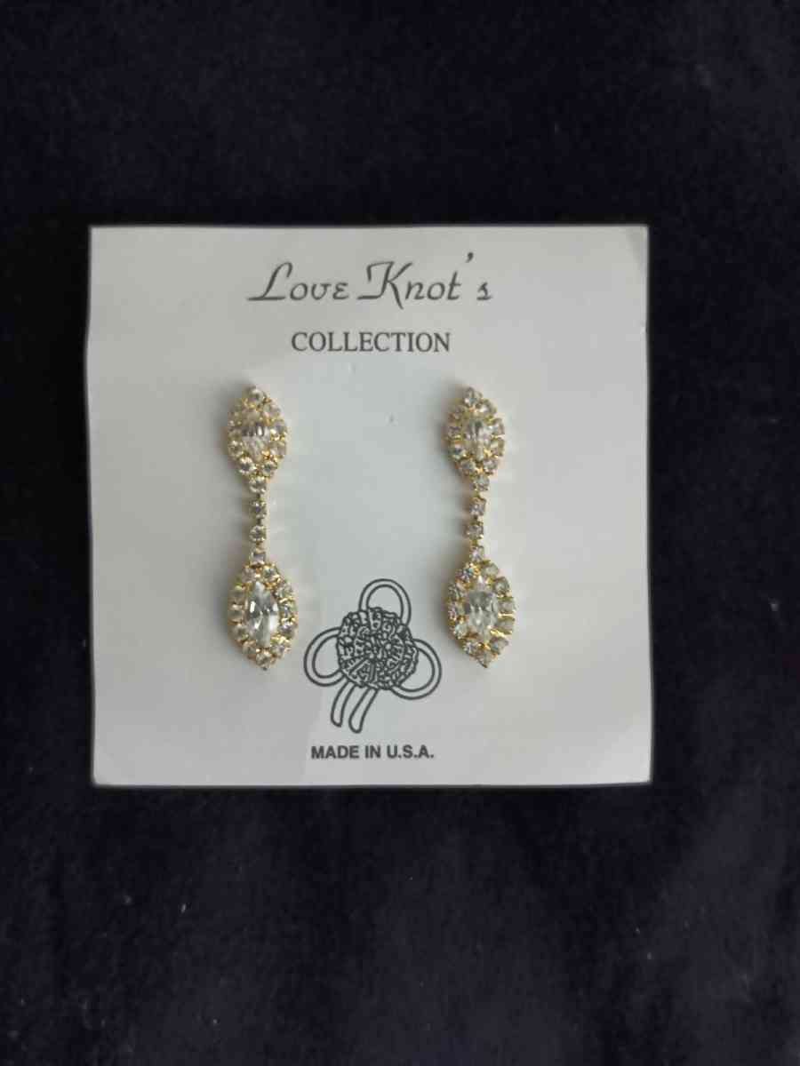 Vintage Love Knots Diamond Earrings - Mobile, Alabama - FleaMarketBay