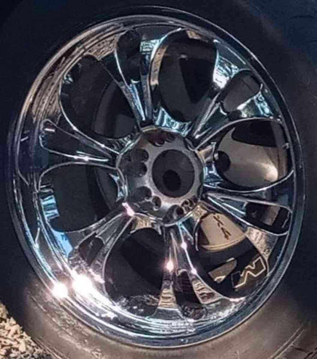 22in CHROME RIMS - Garner, North Carolina - FleaMarketBay
