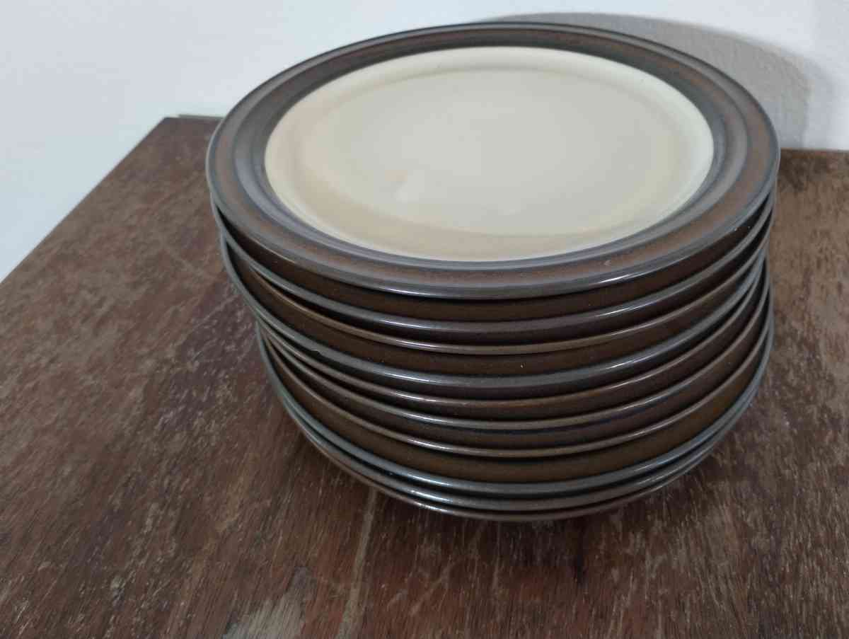 Sunny Stone Japanese plates - Long Beach, California - FleaMarketBay