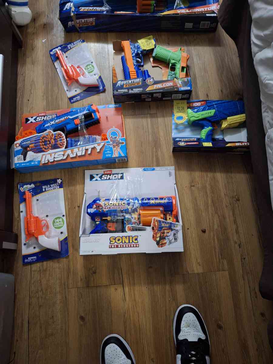 toy guns nerf etc - Antioch, Tennessee