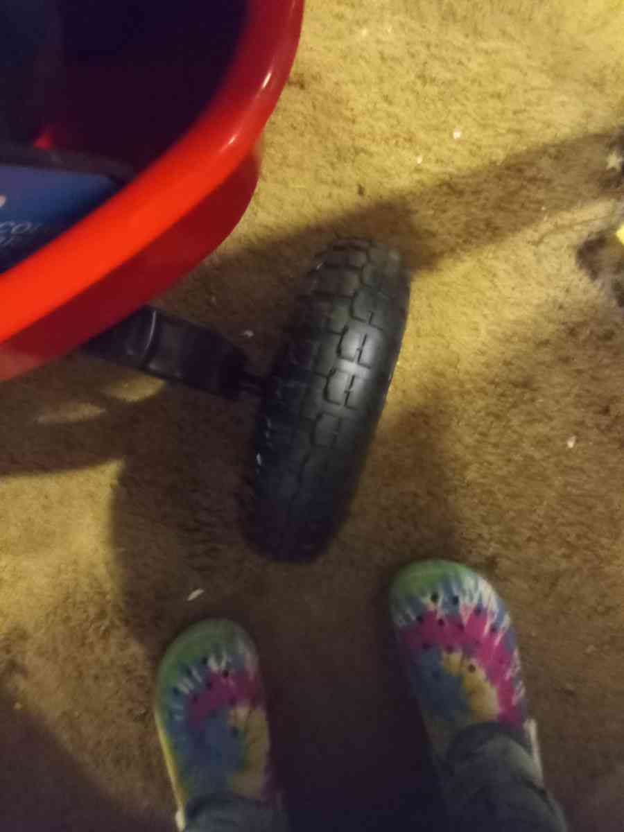 Schwinn wagons need to go - Cleveland, Ohio - FleaMarketBay