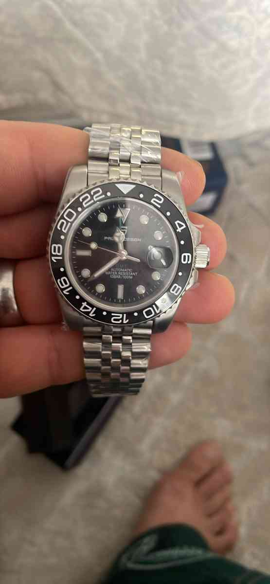 automatic watch - Foxboro, Massachusetts - FleaMarketBay