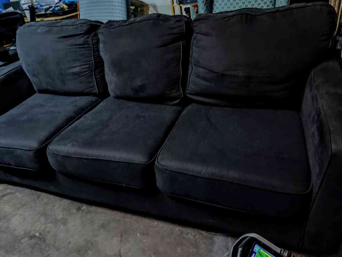 Nice set complete living room like new - Pomona Park, Florida - FleaMarketBay