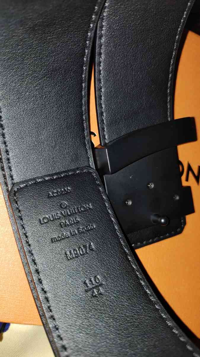 Louis Vuitton belt - Lockhart, Texas - FleaMarketBay