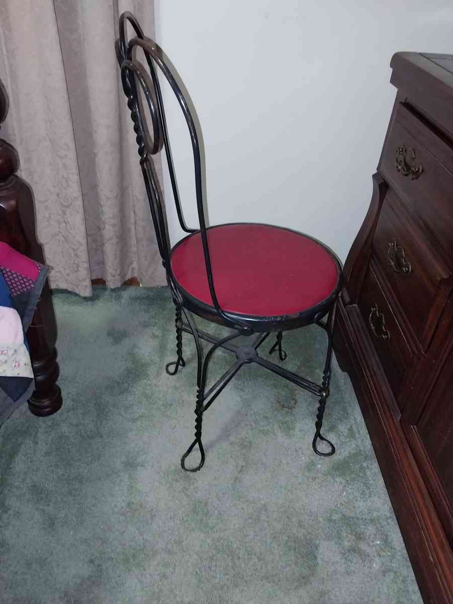 Ice Cream Parlor Chair - Portland, Oregon - FleaMarketBay