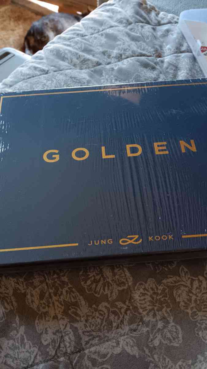 jungkook golden album cd - Norco, California
