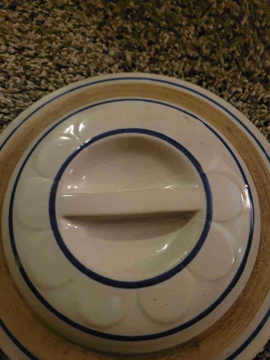 red wing Minnesota 2 gallon water cooler - Glendale Heights, Illinois - FleaMarketBay