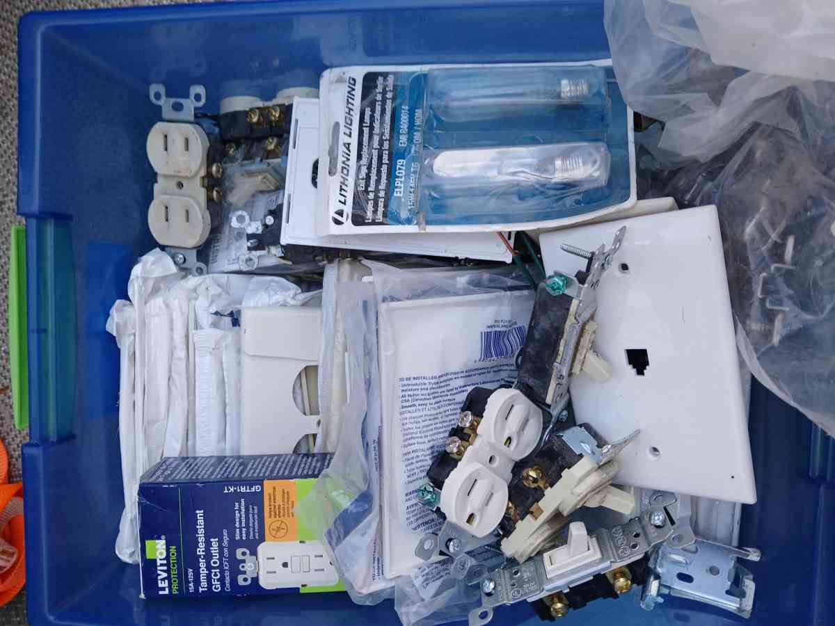 light switches and etc - Youngstown, Ohio