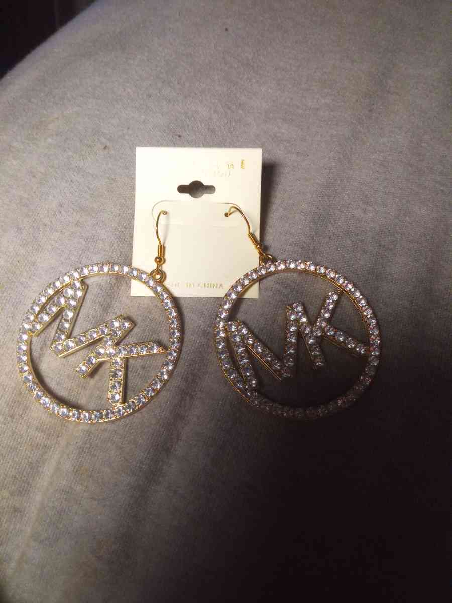earrings gold Michael kors - Cleveland, Ohio - FleaMarketBay