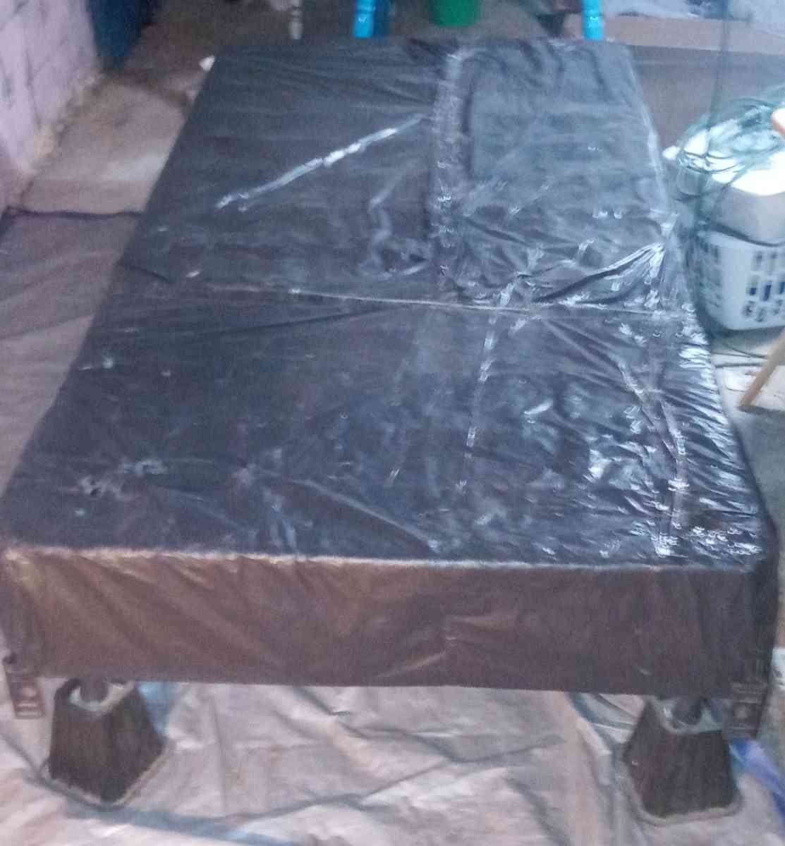 twin size bed frame and box spring