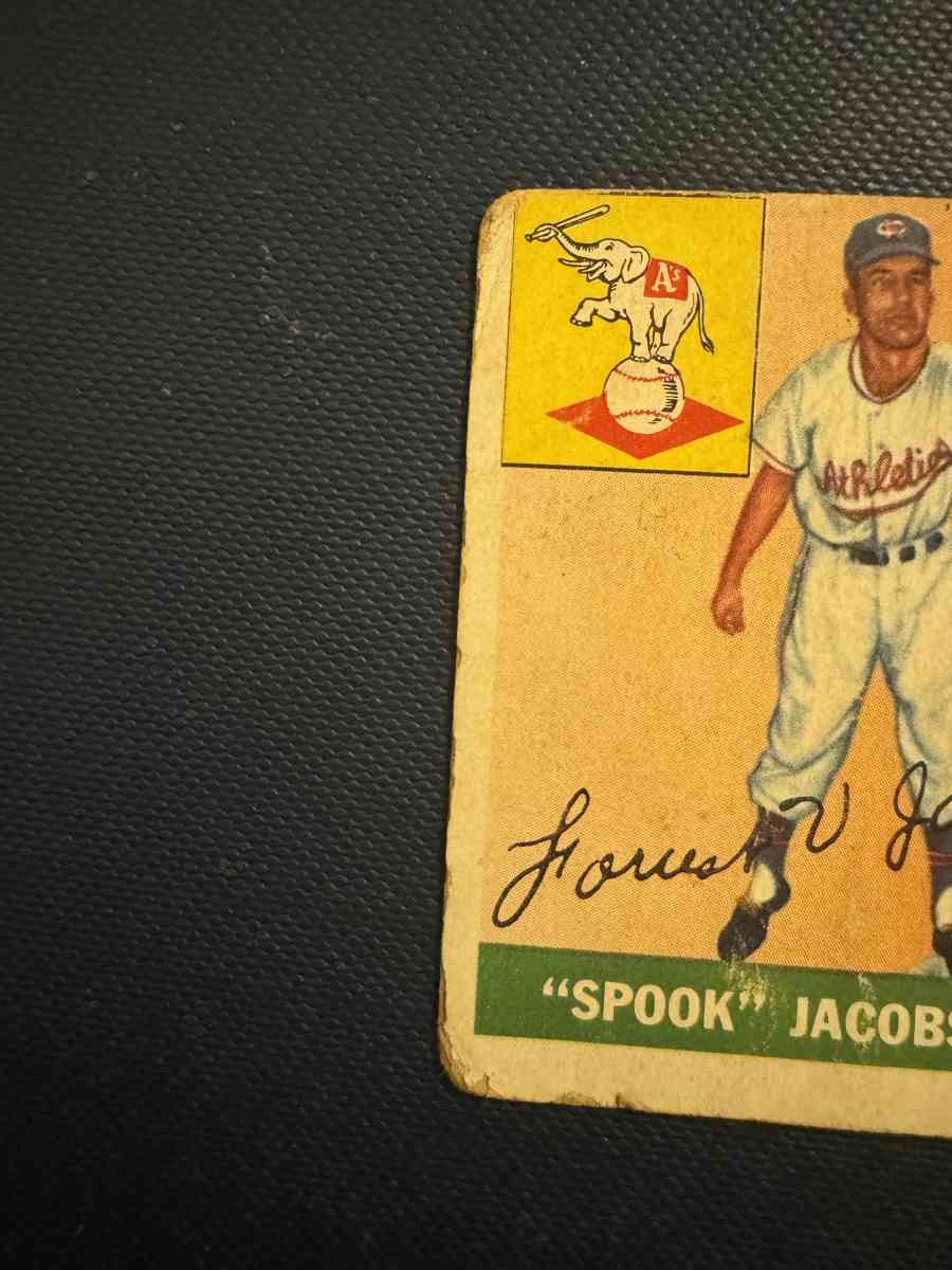 Spook Jacobs Baseball Card Topps 61 - Portland, Texas - FleaMarketBay