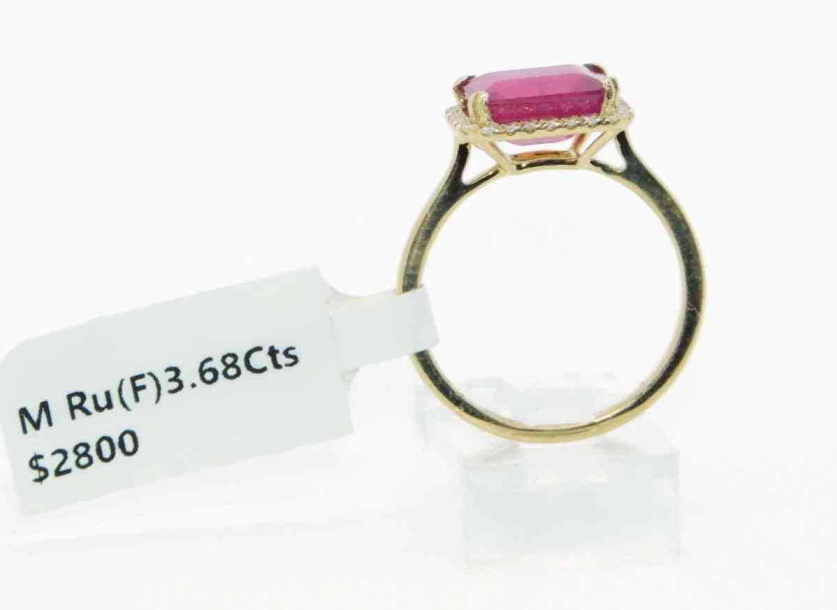 14k Gold Rudy  and diamonds   ring - Antioch, Tennessee