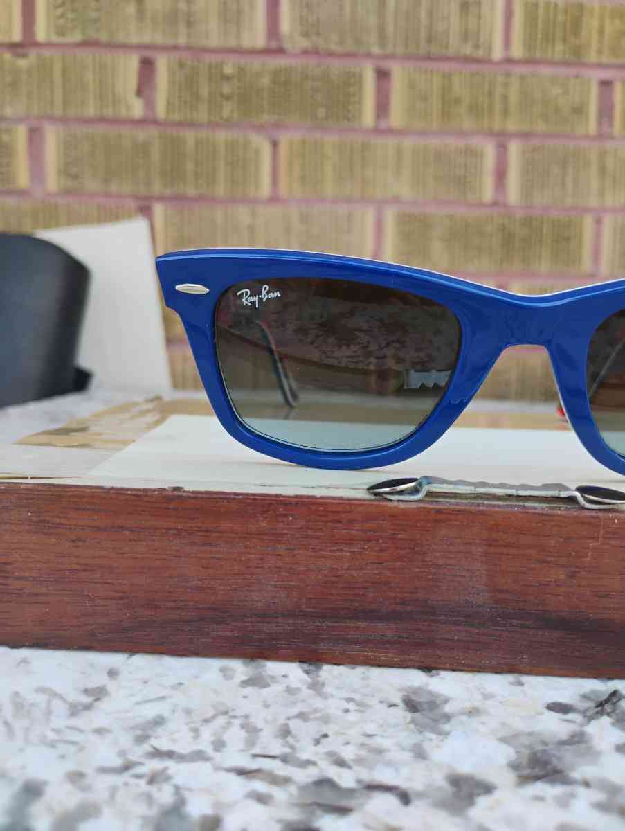 RayBan Wayfares Sunglasses - Salt Lake City, Utah - FleaMarketBay