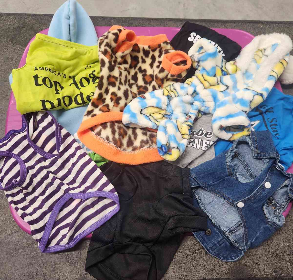 Pet Dog Lot of 11 Outfits Like New S to M - Kenner, Louisiana - FleaMarketBay