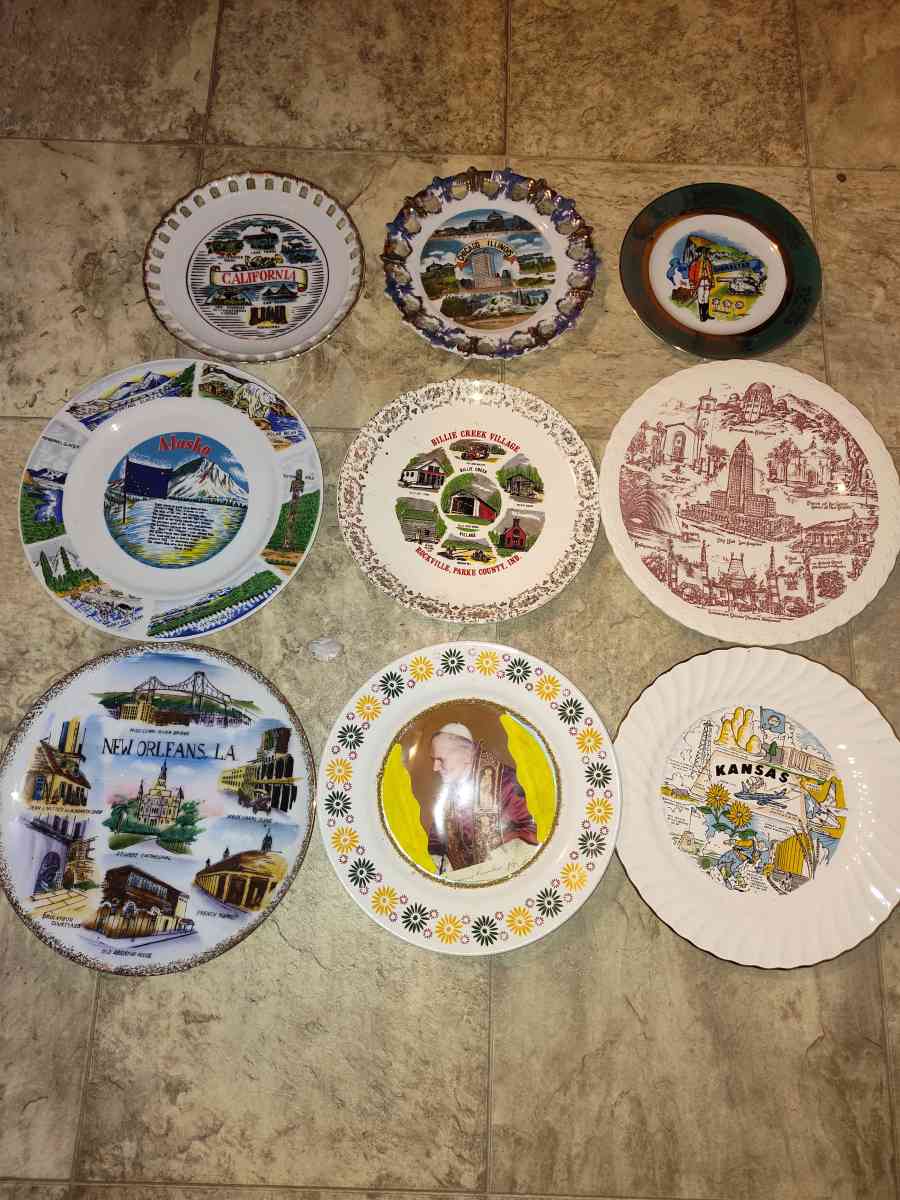 collection antique plates - Orlando, Florida - FleaMarketBay