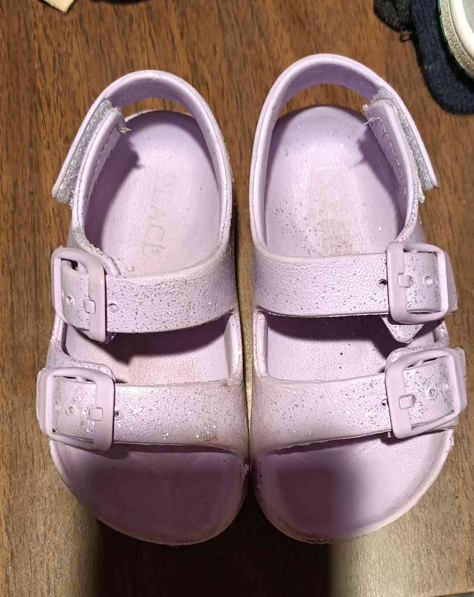 childrens shoes and jacket - Lees Summit, Missouri